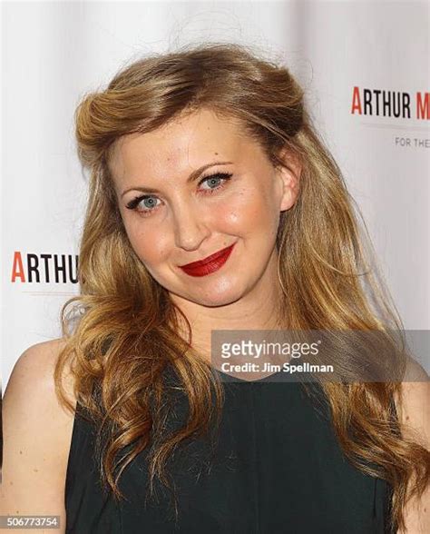 1,575 Nina Arianda Photos & High Res Pictures